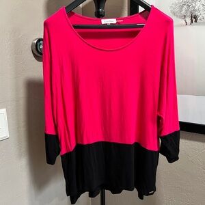 Calvin Klein Plus 1X Fuchsia Black Zip Sleeve Colorblock Top